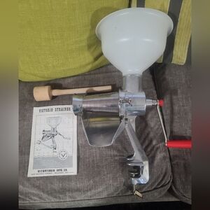 Victorio Strainer 200 with Wooden Pestle And All Parts